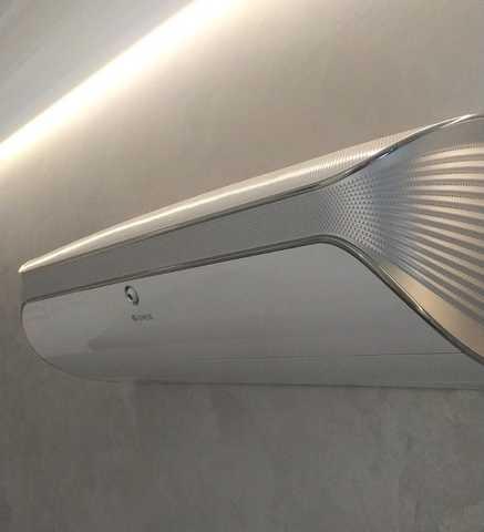 Настінний кондиціонер Gree Soyal Inverter GWH18AKC-K6DNA1A (-25*С) дизайнерська модель