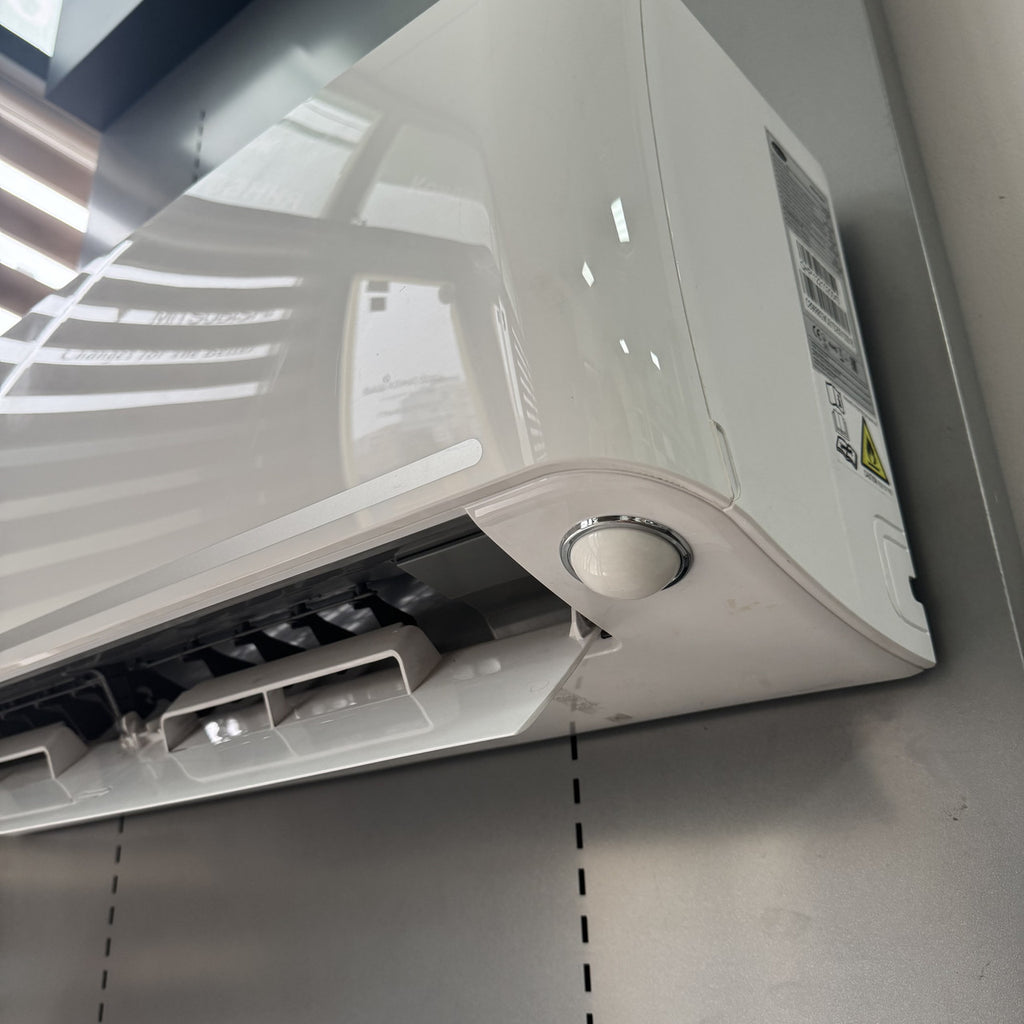 Настінний кондиціонер Carrier 42QHP09E8S/38QHP09E8S