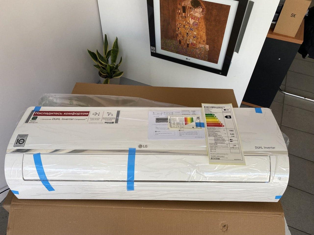 Кондиціонер LG Standard Plus S18EQ (Dual invereter)